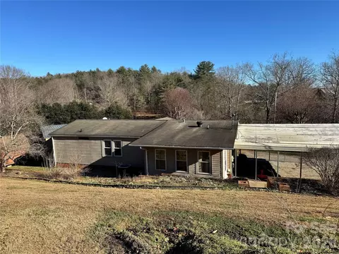 2448 Christopher Rd, Morganton, NC 28655 photo 18