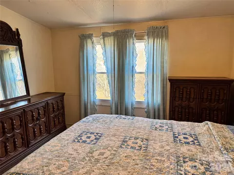 2448 Christopher Rd, Morganton, NC 28655 photo 13