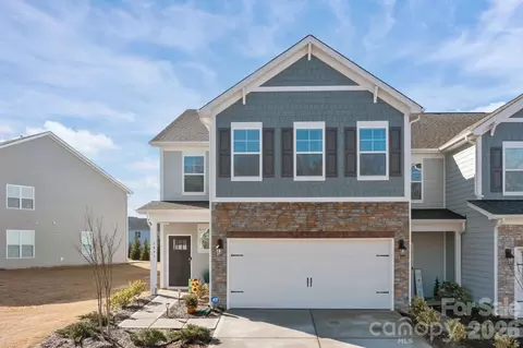 7895 Iron Rd, Sherrills Ford, NC 28673