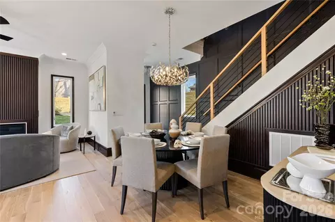 2117 Lombardy Cir, Charlotte, NC 28203