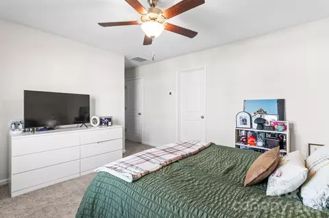 Bedroom - 3738 Yorkshire Pl, Terrell, NC 28682 photo 2 of 8