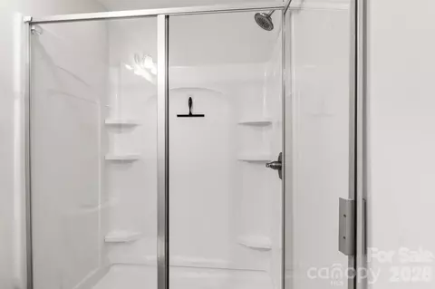 Bath - 3738 Yorkshire Pl, Terrell, NC 28682 photo 1 of 1