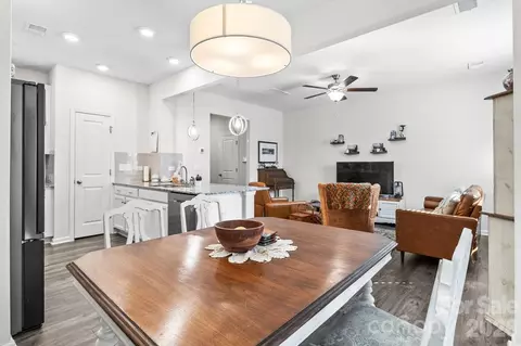 Dining - 3738 Yorkshire Pl, Terrell, NC 28682 photo 1 of 2