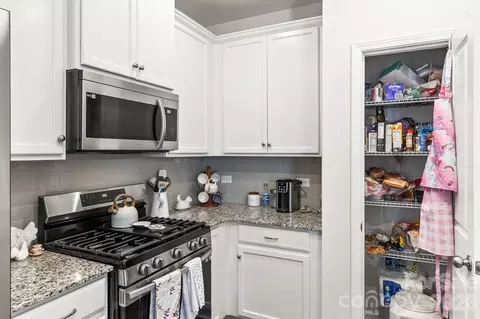 Kitchen - 3738 Yorkshire Pl, Terrell, NC 28682 photo 2 of 4
