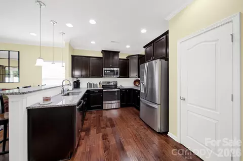 Kitchen - 1576 Spring Blossom Trl, Fort Mill, SC 29708 photo 1 of 2