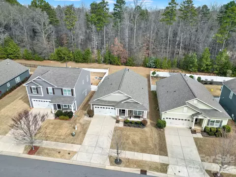 View/Area - 1576 Spring Blossom Trl, Fort Mill, SC 29708 photo 2 of 3