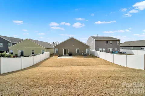 Exterior - 1576 Spring Blossom Trl, Fort Mill, SC 29708 photo 6 of 8