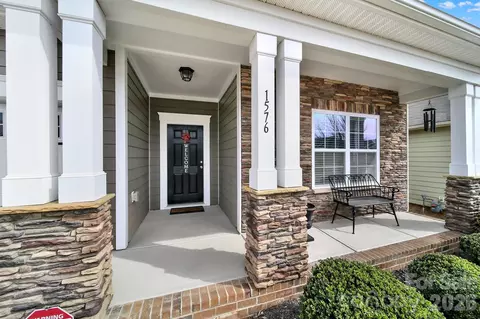 Exterior - 1576 Spring Blossom Trl, Fort Mill, SC 29708 photo 3 of 8