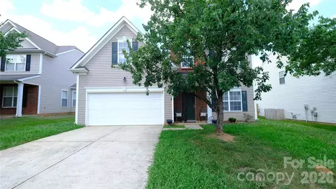 608 Wrayhill Dr, Charlotte, NC 28262