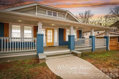 705 W 5th Ave, Lexington, NC 27292