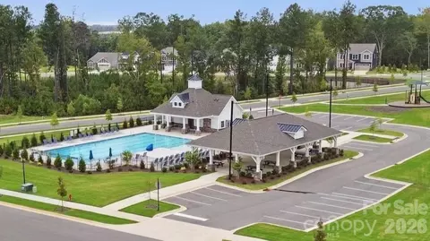 Other - 2730 Phoenix Ct, Gastonia, NC 28052 photo 16 of 17