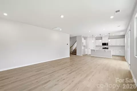 Living - 2730 Phoenix Ct, Gastonia, NC 28052 photo 3 of 4