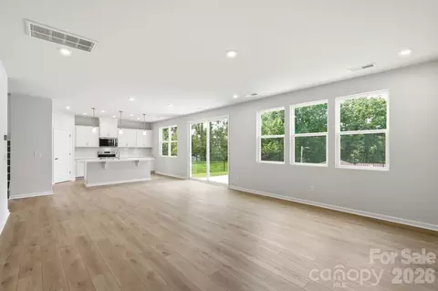 Living - 2730 Phoenix Ct, Gastonia, NC 28052 photo 4 of 4