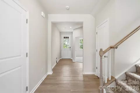 Entry Way - 2730 Phoenix Ct, Gastonia, NC 28052 photo 3 of 9