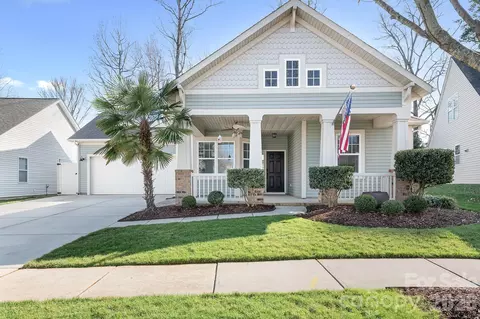 14430 Colonial Park Dr, Huntersville, NC 28078