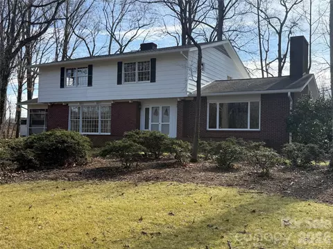 1320 Earlwood Rd, Statesville, NC 28677