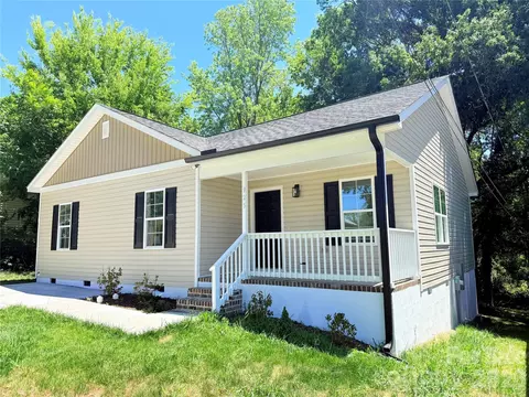 925 Randolph St, High Point, NC 27260