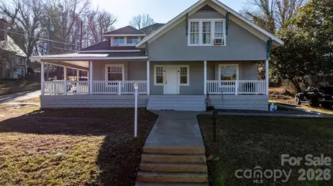 1101 College Sw Ave SW, Lenoir, NC 28645