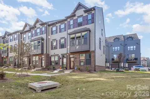 144 Millsbee Ln, Charlotte, NC 28205