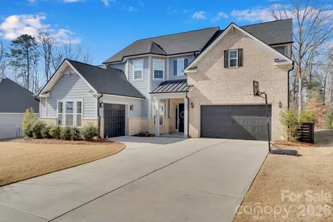 7209 Twelve Mile Creek Rd, Lancaster, SC 29720