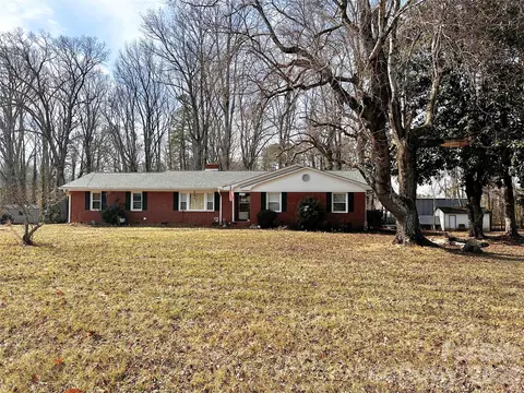 2370 Briggs Rd, Salisbury, NC 28147