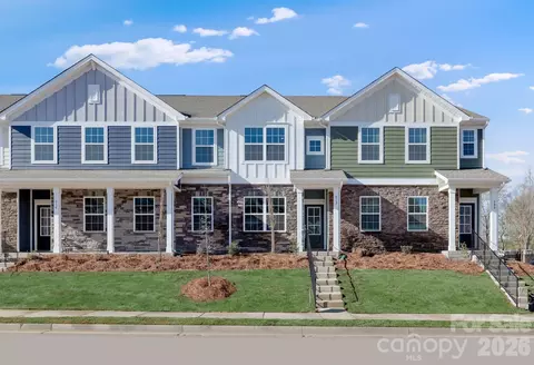253 Fourth St, York, SC 29745
