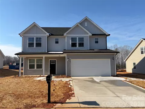 1213 Fall Day Sw Cir SW, Lenoir, NC 28645