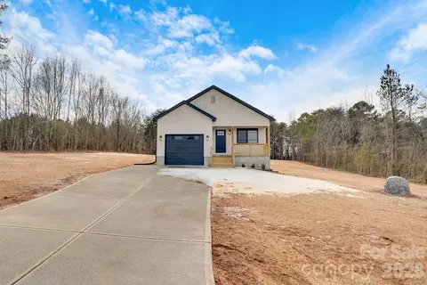 848 Acre Hts, Lincolnton, NC 28092