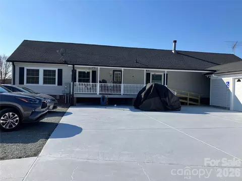 Exterior - 13215 Pine Bluff Rd, Midland, NC 28107 photo 3 of 9