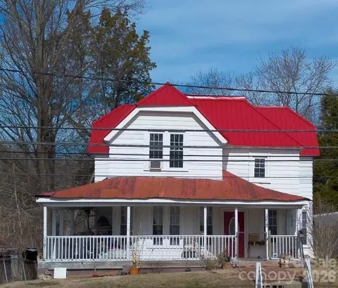 1212 S Salisbury Ave, Spencer, NC 28159