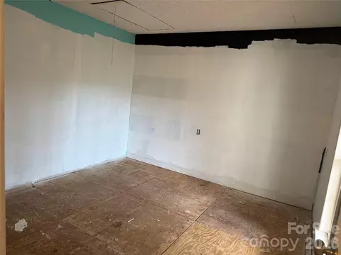 Bedroom - 309 Mel Ln, Crouse, NC 28033 photo 1 of 6