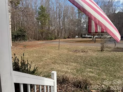 Exterior - 309 Mel Ln, Crouse, NC 28033 photo 3 of 9