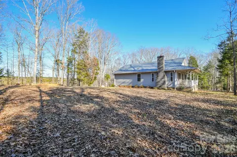 Exterior - 1220 Alvin Hough Rd, Midland, NC 28107 photo 5 of 9