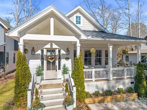 24 Waverly Rd, Asheville, NC 28803