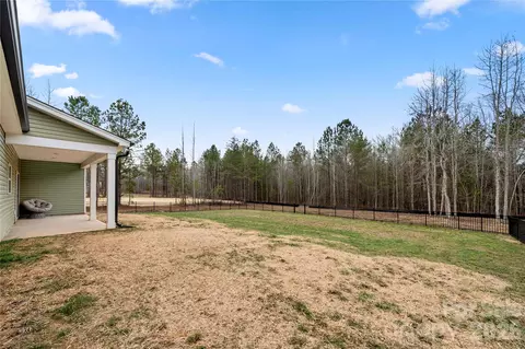 Exterior - 3073 Meadowcrest Dr, Clover, SC 29710 photo 5 of 6