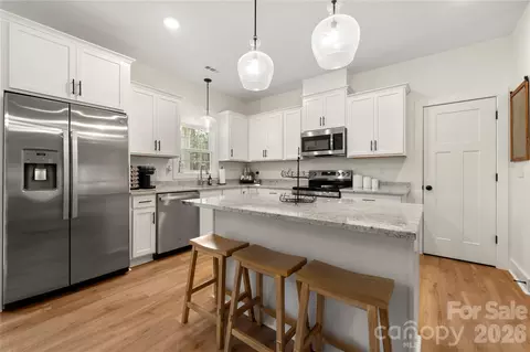 Kitchen - 3073 Meadowcrest Dr, Clover, SC 29710 photo 1 of 5