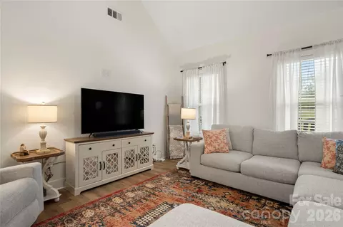 Living - 3073 Meadowcrest Dr, Clover, SC 29710 photo 2 of 3