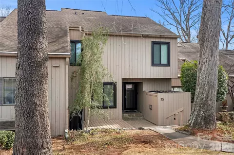 73 Ridgeport Rd, Clover, SC 29710