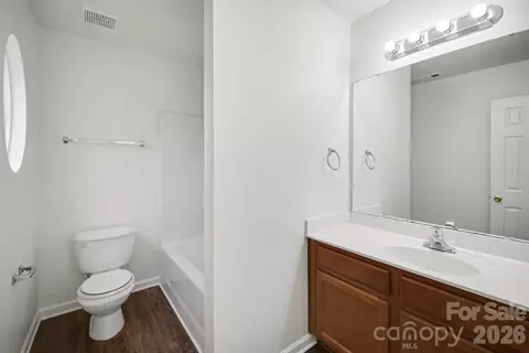 Bath - 925 Southridge Dr, Monroe, NC 28112 photo 3 of 3