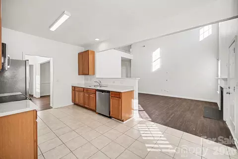 Kitchen - 925 Southridge Dr, Monroe, NC 28112 photo 2 of 2
