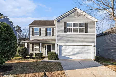 1205 Jordans Pond Ln, Charlotte, NC 28214