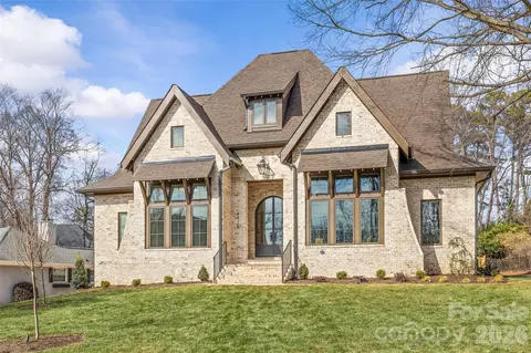 4715 Montclair Ave, Charlotte, NC 28211