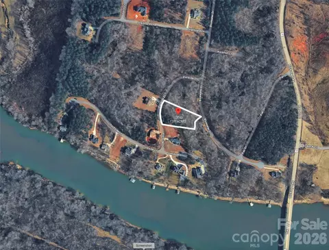 123 Portside Dr, Statesville, NC 28677
