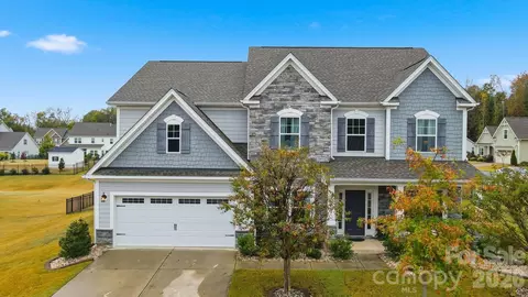 1435 Brooksland Pl, Waxhaw, NC 28173
