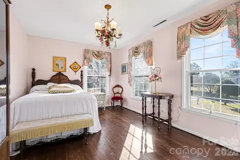 Other - 324 Windsor Dr, Salisbury, NC 28144 photo 8 of 9