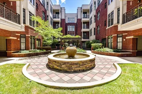 2810 Selwyn 418 Ave #418, Charlotte, NC 28209