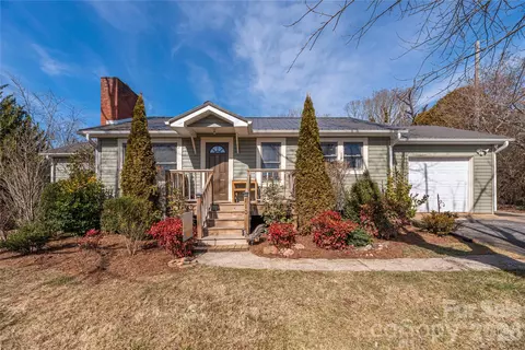 110 Dillingham Cir, Asheville, NC 28805