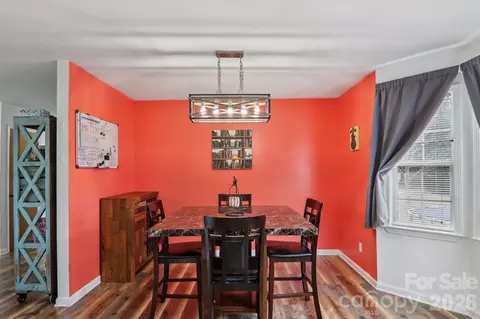 Dining - 130 Crestview St, Canton, NC 28716 photo 3 of 3