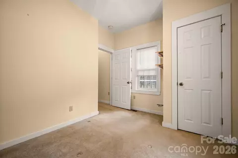Bedroom - 711 Thermal View Dr, Tryon, NC 28782 photo 3 of 4