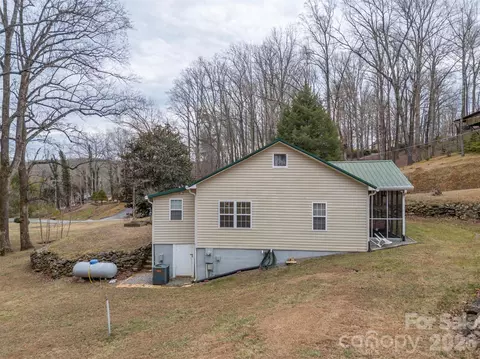 Other - 711 Thermal View Dr, Tryon, NC 28782 photo 5 of 7